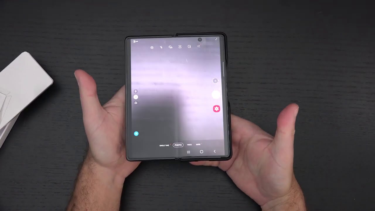 Samsung Galaxy Z Fold 2 Leather Case Unboxing