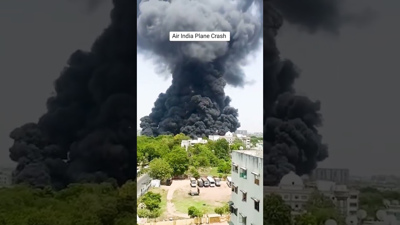 Detik2 pesawat india meledak