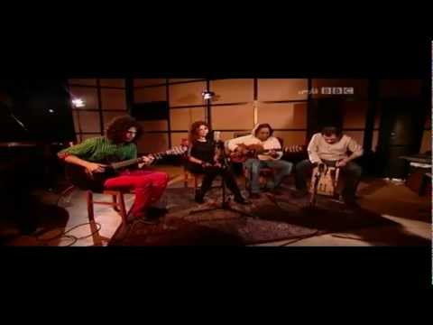 Sepideh Vahidi & Pouya Mahmoudi سر کوه بلند-سپیده وحیدی و پویا محمودی