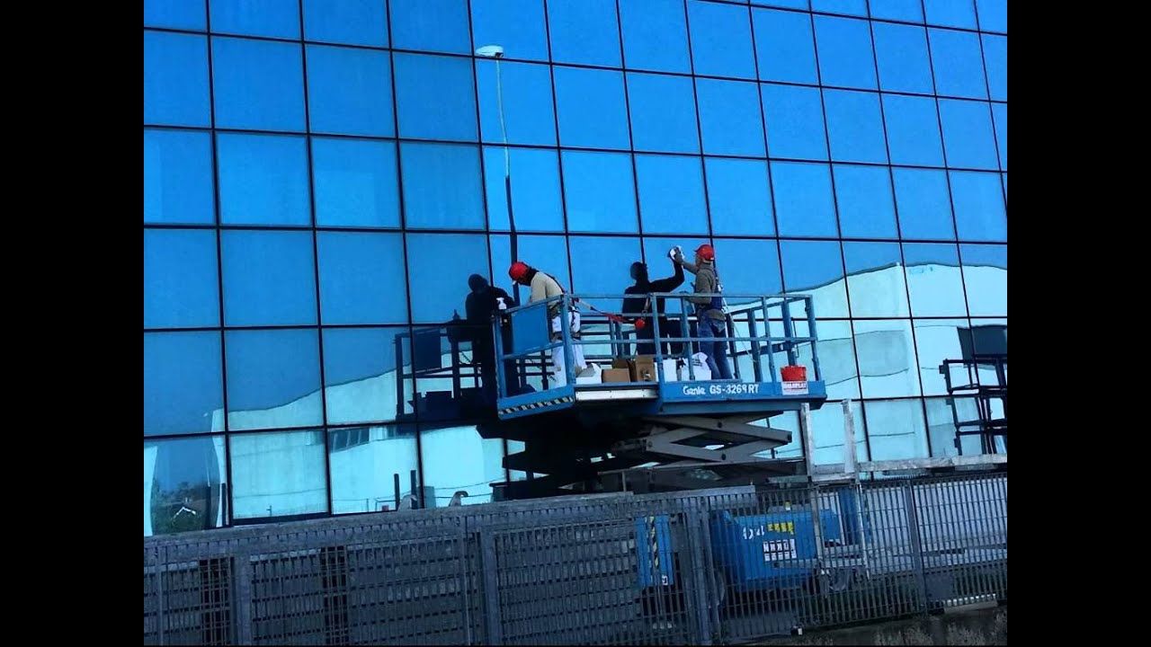 Pulizia Facciate Continue Curtain Wall Cleaning Www Nece Net