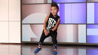 Astounding Kid Dancer Aidan Xiong(When Ellen saw his video on the internet she was blown away! She had to meet the young performer, and today she did! Choreography by Tricia Miranda., 2014-10-24T05:12:43.000Z)