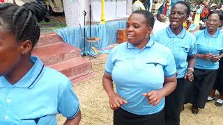 NITAKUSHUKURU MUNGU  KWAKUWA NIMEUMBWA By P.Kalimsenga | Shirikisho la kwaya Parokia ya Mafinga