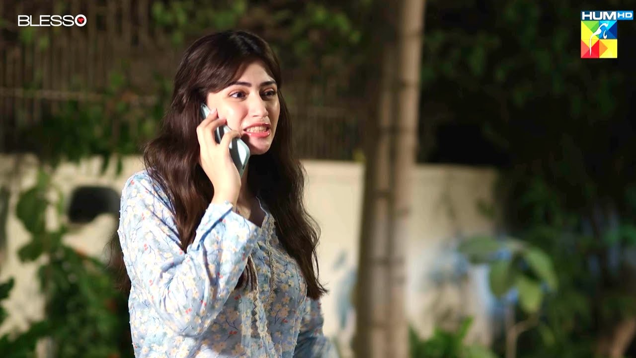 Tumhari Maa Kiyun Phadda Dal Rahi Hein...? #sanajaved - Kaala Doriya ...