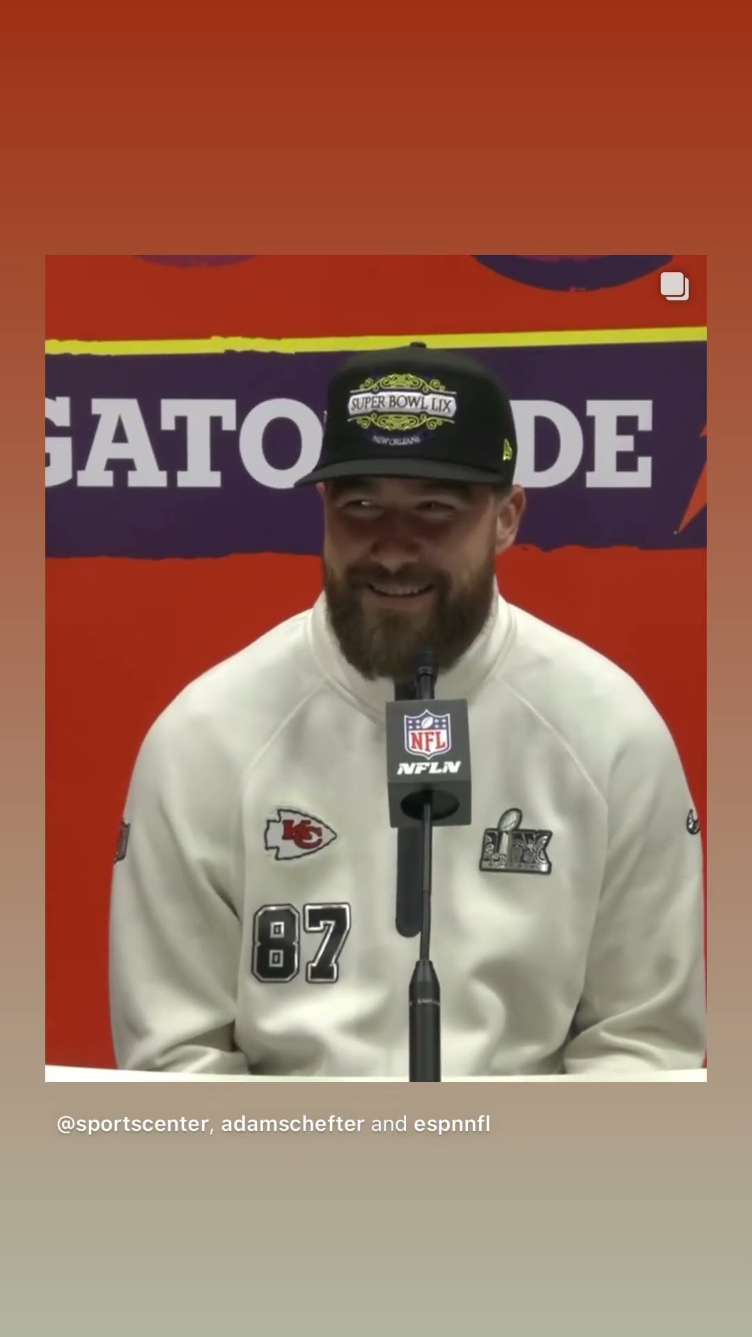 People hate the Chiefs? #hoodnews #traviskelce #chiefs #nfl #football #trending #viralvideo #sports