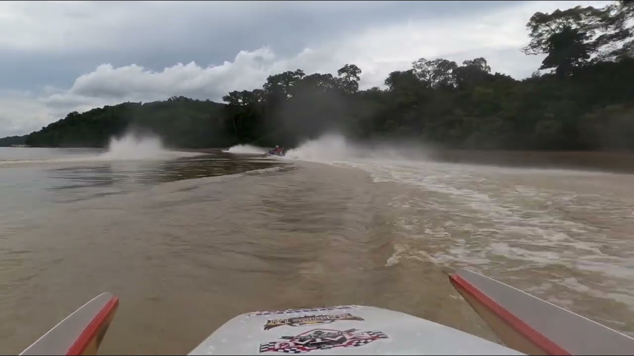 30hp 3cylinder pilot view final kapit powerboat (johan racing team) #powerboat #sarawak #borneo #fyp