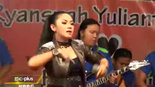 Ratna Antika - Goyang Walang Kekek | OM Kharisma Live Randuasri Tepas #COCOMUSIC screenshot 2
