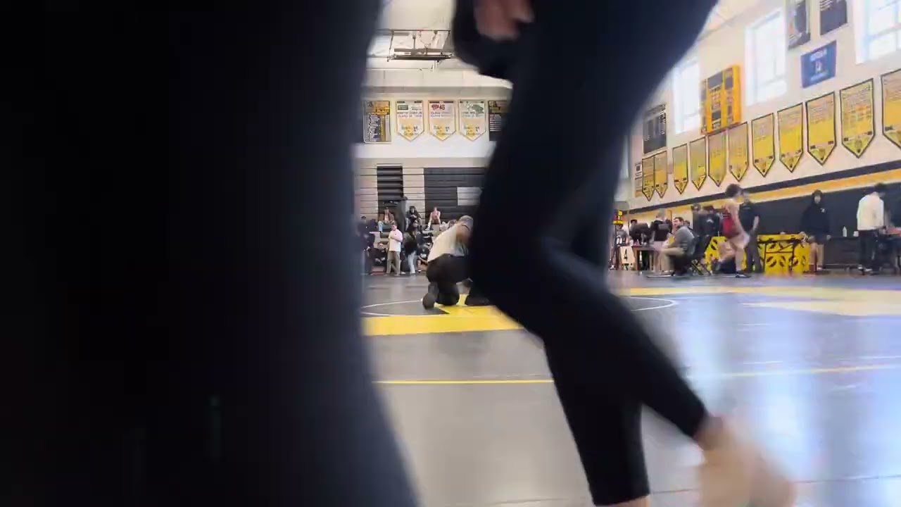 Gage summers first match of junior year