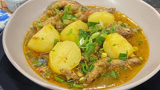 PÉZINHO DE GALINHA COM BATATAS