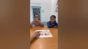Tiếng Anh Giao Tiếp Phan Thiết: Emily and Ruby practice talking about Christmas Activities