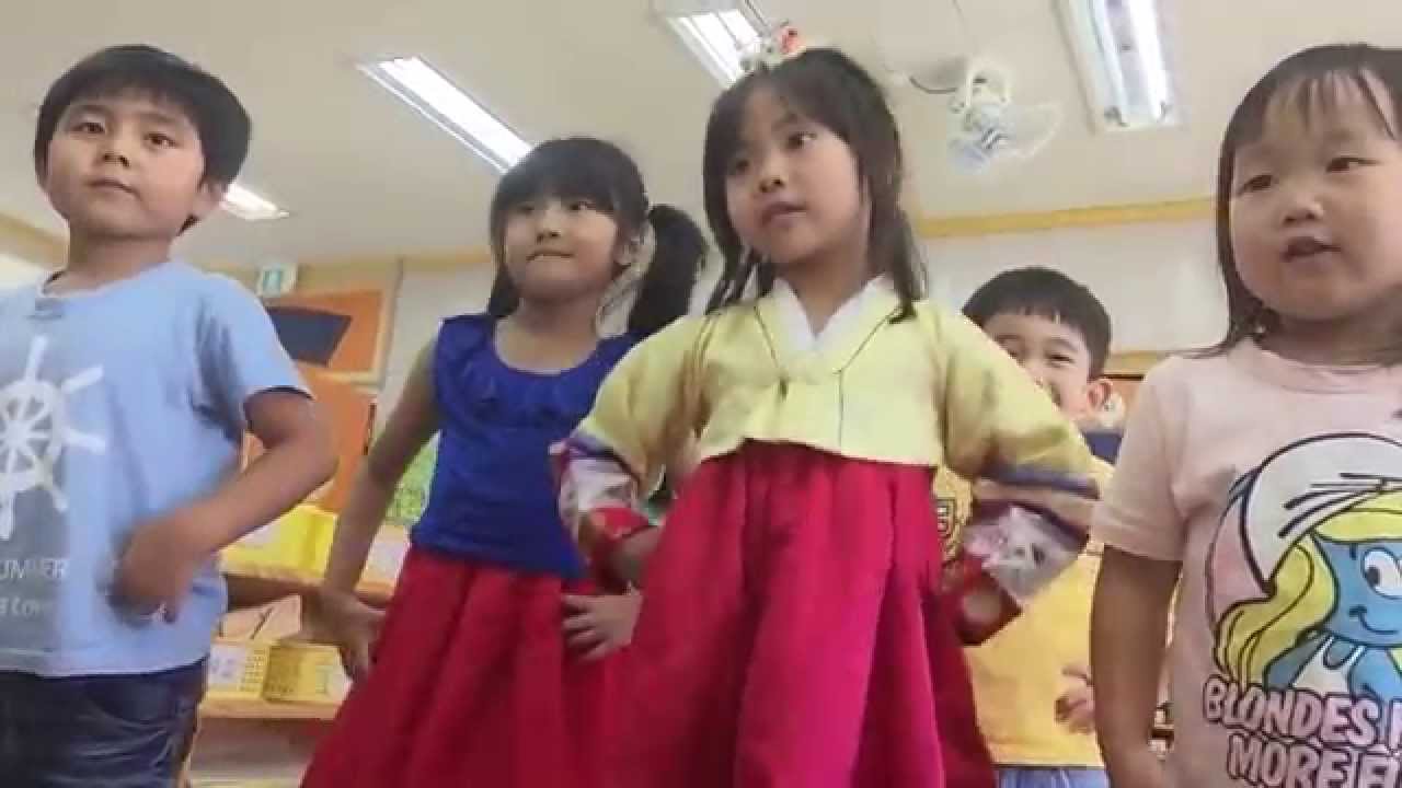 Kindergarten Class Head, Shoulders, knees and toes South Korea. YouTube