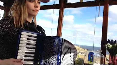Kathleen Graham's 9/8 composed by Mairearad Green