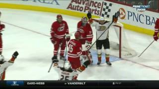 Gotta See It: Horcoff knocks goal in off skate