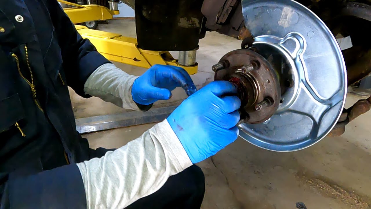 Front Wheel Bearings & Dust Shields REPLACEMENT Step by Step instructions  @volvo240life