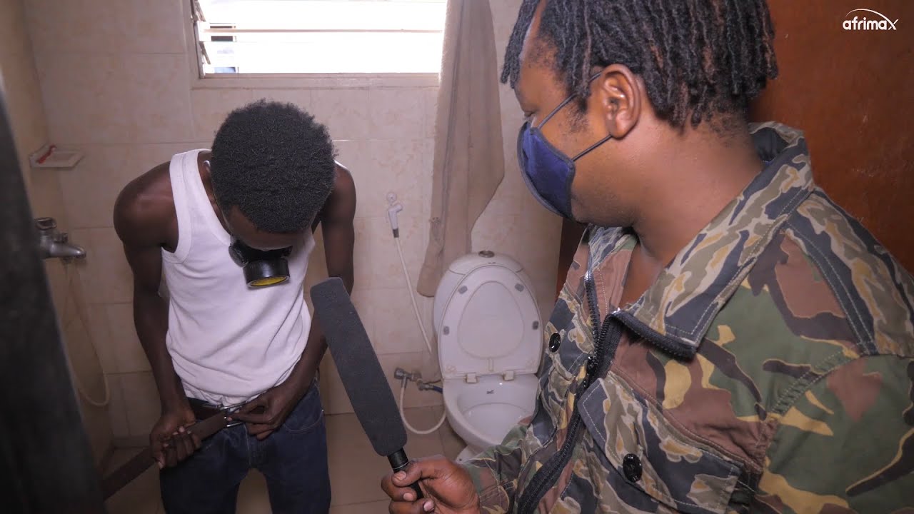 Aguwe gitumo mubwiherero wamuhanzi ukomeye | Akoresha ibiyobyabwenge bidasanzwe yari nkumusazi