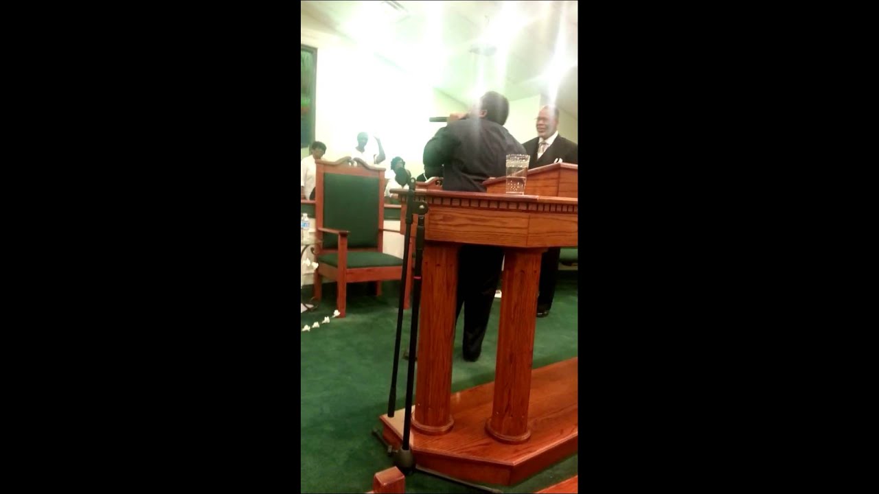 Dr.Bernard Mitchell what can a young Preacher say! LORD THANK YA YouTube
