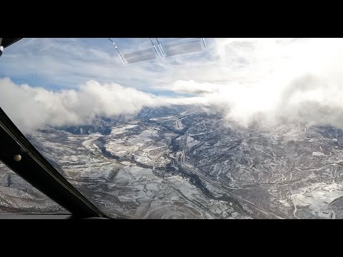 Landing Aspen, Colorado