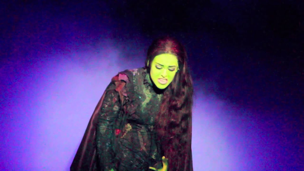No Hay Bien/No Good Deed - Danna Paola (Wicked México)