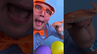 Blippi Goes POP! Balloon Challenge 🎈#shorts #blippi