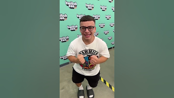 Nick Eh 15 meets Nick Eh 30 and does Fortnite Moves! #shorts