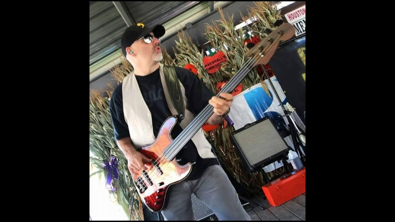 Cinnamon Girl bass cover YouTube