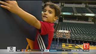 Fever Head Coach's son brings levity to the court