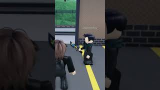 She was secretly an Admin in Murder Mystery 2 😳 #roblox #shorts #murdermystery2 #mm2roblox