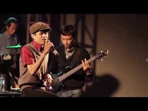 SOCIAL HITAM PUTIH - Mood For Ska + But I do (cover)