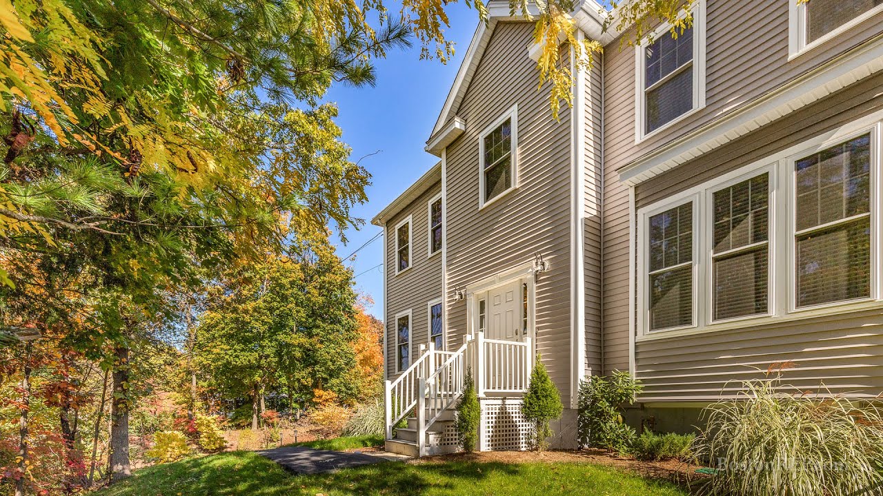 24 South St, Reading MA Maureen E. Giuliano Tel 6172814615 YouTube