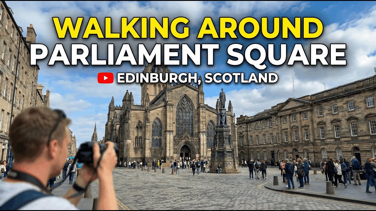 Walking Around Parliament Square - Edinburgh, Scotland