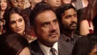 John Travolta & Hrithik Roshan perform together at IIFA Awards 2014