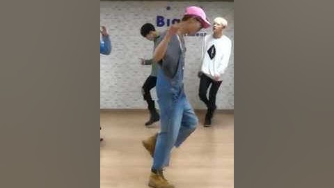 BTS I Like It (좋아요) Part 2 Dance Practice RM Focus