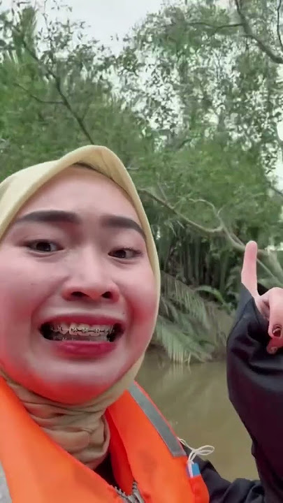 penangkapan Ular Anakonda di Sungai Amazon Kaltim ?!😦