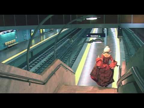 "Venha ao teatro de metro" - anncio para MAI