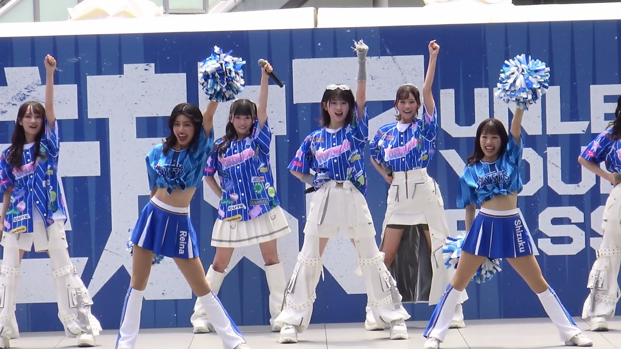 横浜ベイスターズ　スコットチアソン　ユニフォーム CHIASSON 56 🏀 横浜ビー・コルセアーズ オフィシャルチアリーダーズ「B-ROSE