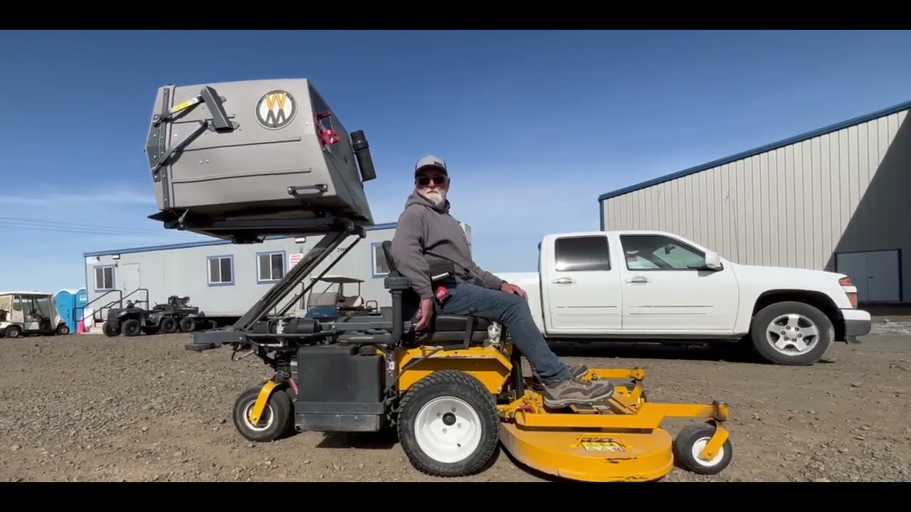 Lot 326 2018 Walker Mower YouTube