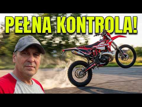 Teaching my Beta to wheelie #blackopso #1