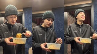 Jackson Wang Tries KinjaBang Noodles ~ | Update from LA ~~