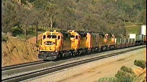 Tehachapi_(1991) Santa Fe At Woodford **(399th Video)**