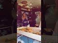 عيني بعينك خلي نتغازل بالنظرات