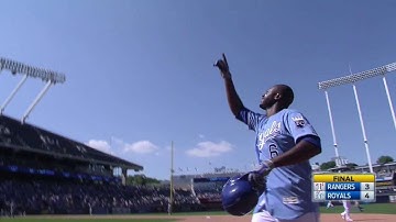 TEX@KC: Cain lines a walk-off single to right field