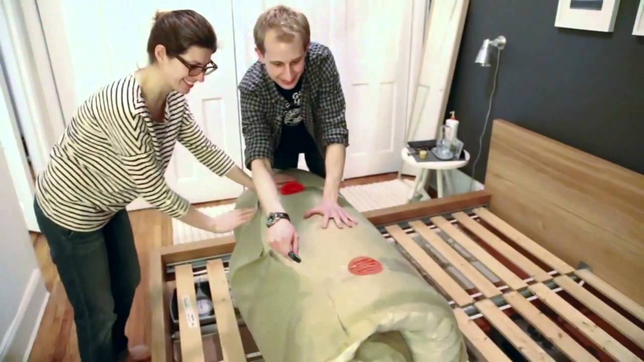 Keetsa customer video — KEETSA Tea Leaf Classic Mattress Unpacking