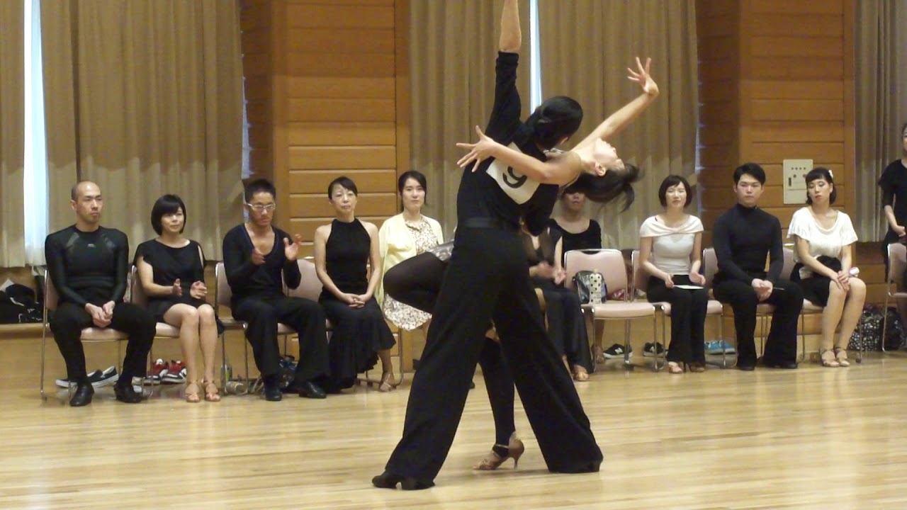 社交ダンス ルンバ 優勝 第8回練習着10ダンス競技会 ボールルームへ