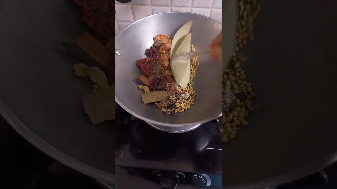 “A pinch of warmth, a burst of flavor – that’s garam masala 🌶️✨”