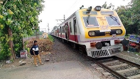 37914 Down Katwa Howrah Galloping Local | Indian Railway