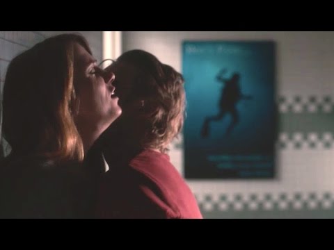 The Skeleton Twins - Exclusive Clip Bathroom | HD