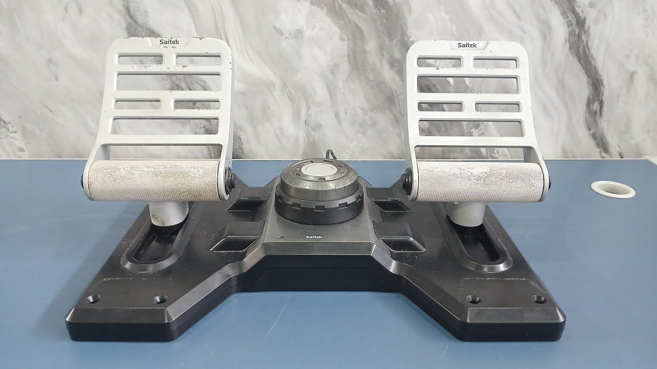 PC用ゲームコントローラー・コンバーター Saitek Pro Flight Rudder Pedals COMBAT Saitek SCB432020002/02/1 Saitek pro flight combat rudder pedals