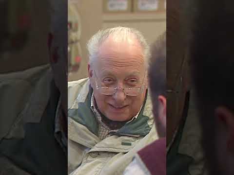 Un vendeur ancien gangster