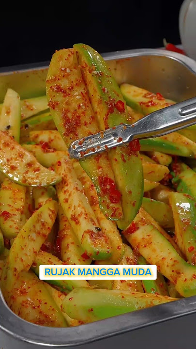 Rujak Mangga Muda segerrr #shorts #rujak #mangopickle