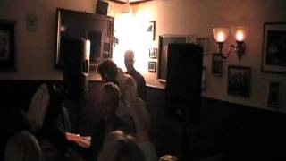 20110908 Elvis4.MPG