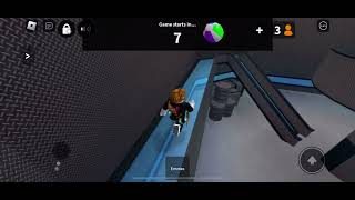 Trying to become famous play Roblox MM2 day 211